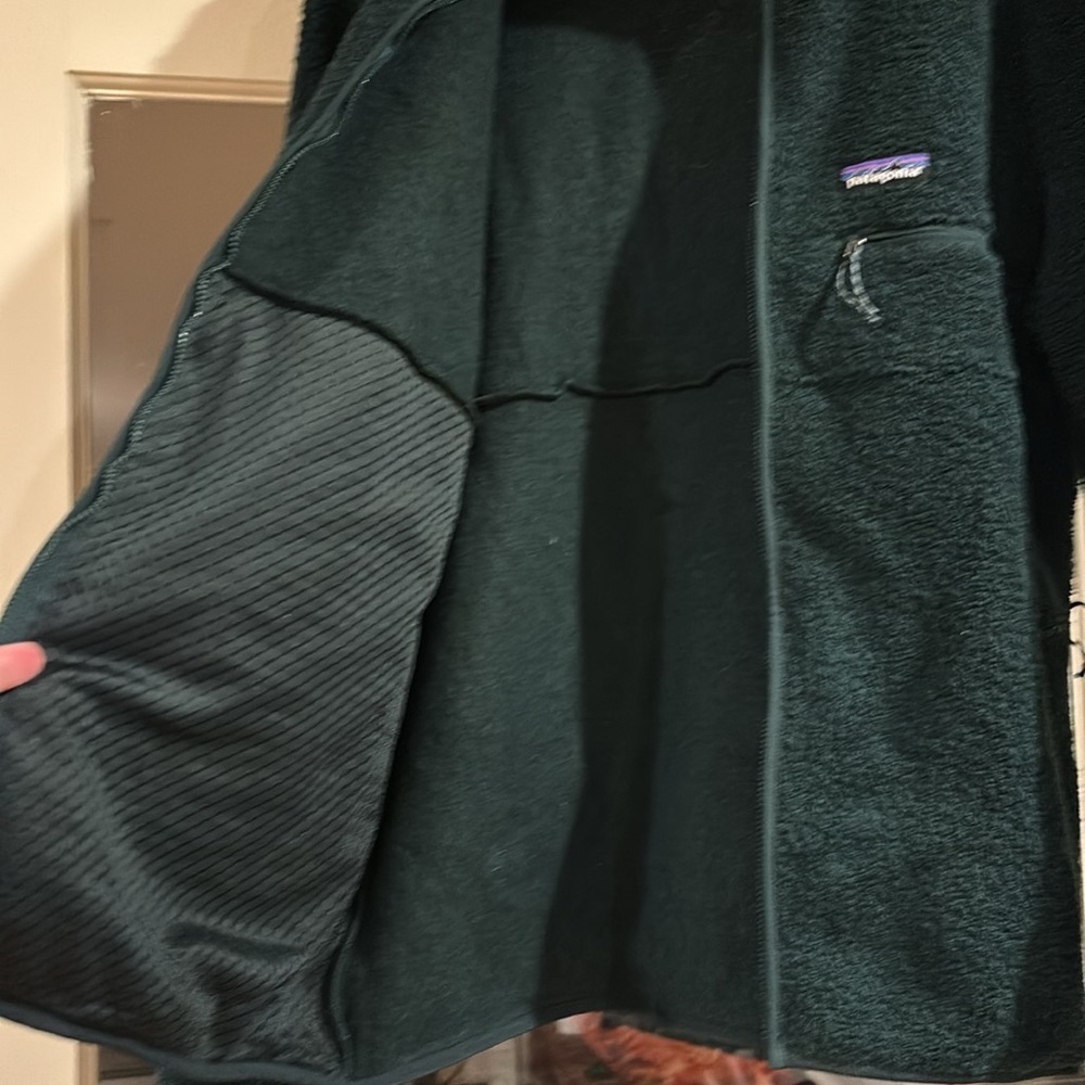 Patagonia Green Fleece Jacket - Picture 4 of 7